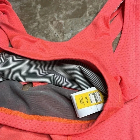 LOLE FAYLINN coral open back racerback tank top , activewear, built in  bra - Picture 11 of 12